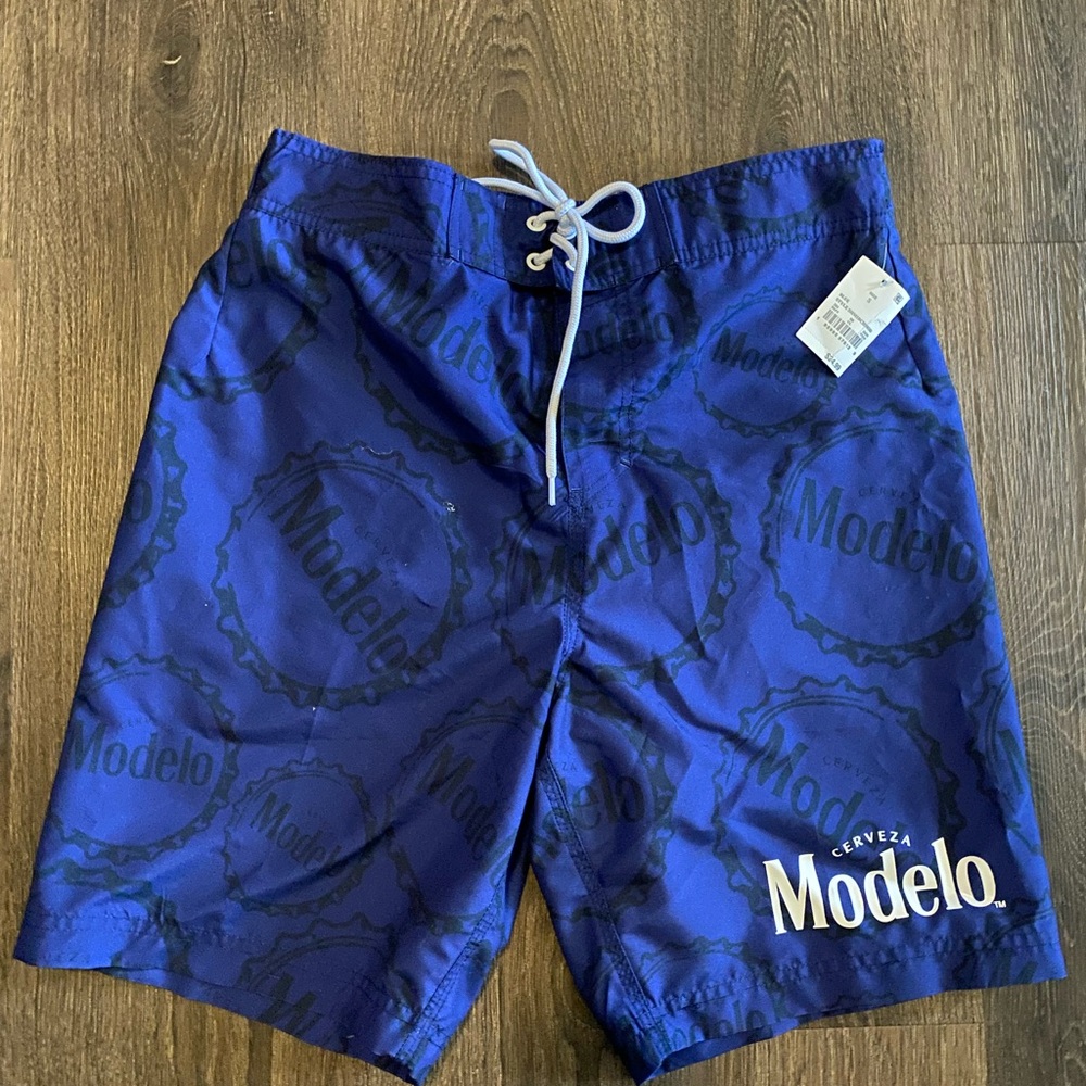 Modelo Navy Blue Board Shorts size small
